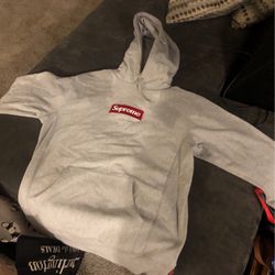 Supreme Arabic Gray Hoodie Size 2XL 100% Authentic for Sale in San Jose, CA  - OfferUp