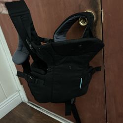 Baby baby carrier