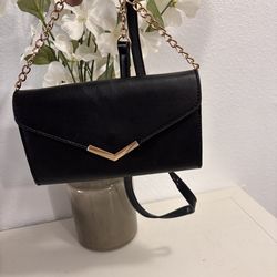 Urban expression crossbody bag