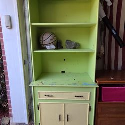 Wood Hutch/Cabinet