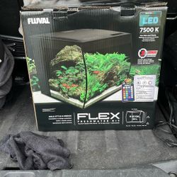 Fluval 7500 K With A Free Aqua Led Mini Bowl 2.5