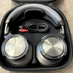 Audio-Technica ATH-DSR9BT Pure Digital Drive Wireless Over-Ear Headphones