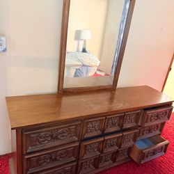 Beautiful Dresser And Head Board With End Tables