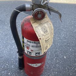 Amerex B500 Fire Extinguisher 5 Lb With Hose And Wall Hanger
