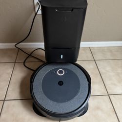 iRobot Roomba i3