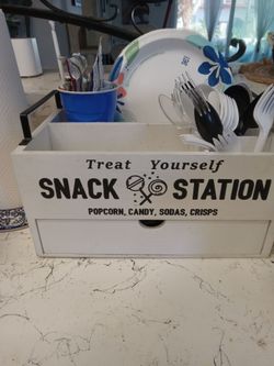 $25 Snack Box