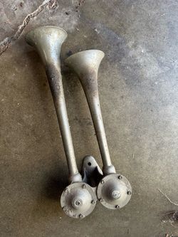 Hadley Car Horns