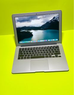 Apple MacBook Air 13” i5/8GB/256GB SSD $180