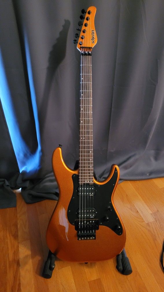 Schecter Sun Valley Super Shredder w Floyd Rose