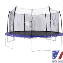 Skywalker Trampolines 16-Foot Round Trampoline with Enclosure Net, Outdoor Trampoline for Backyard, Heavy-Duty Jump Mat with Safety Net, Made in USA