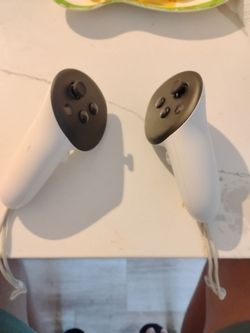 Meta quest 3 controllers
