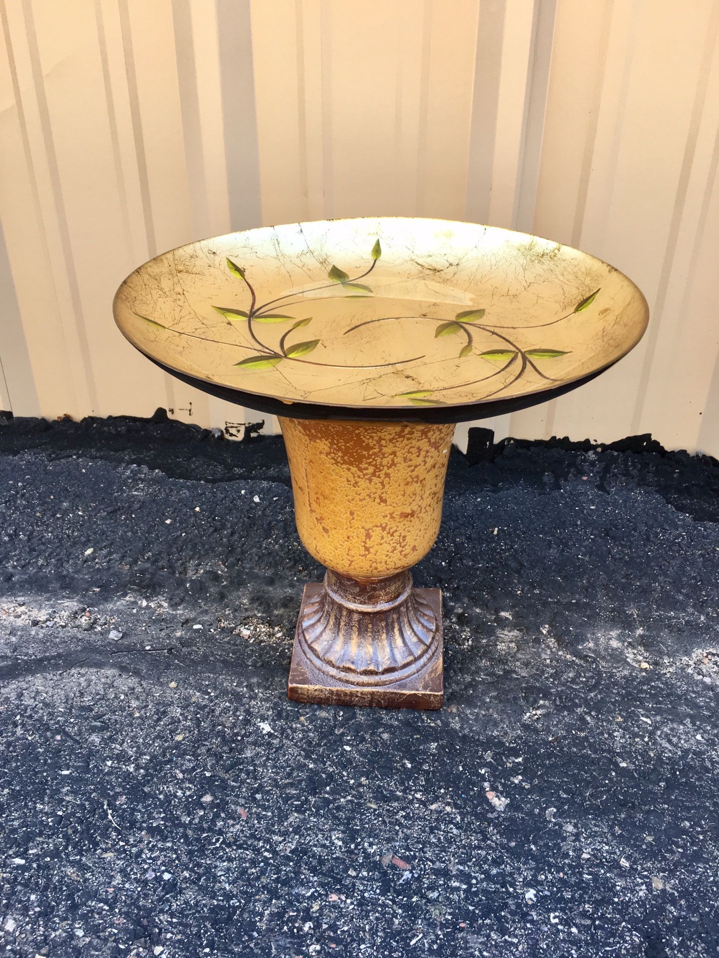 Bird Bath - gold simple Glass Dish with neat sturdy stand! Great for your patio...