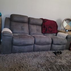 Sofa w/double Recliners