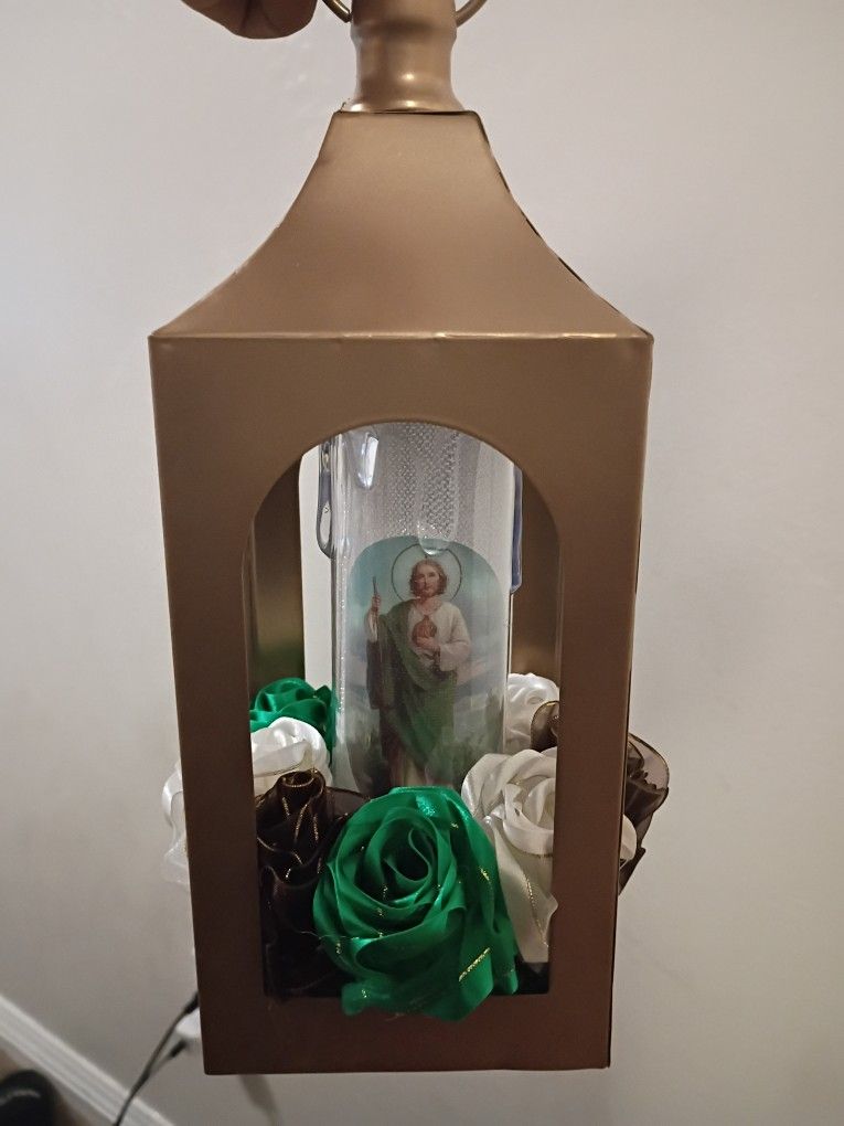 25$ San Judas Tadeo