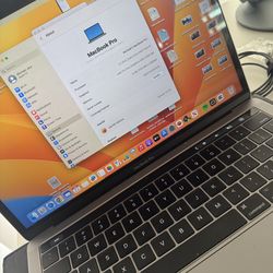 2017 Apple MacBook Pro  with Touch Bar