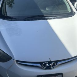 2014 Hyundai Elantra 