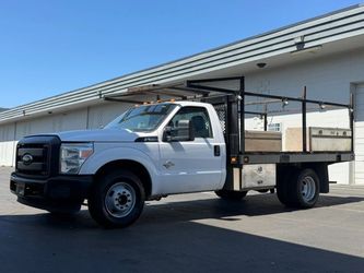 2014 Ford F350 Super Duty Regular Cab & Chassis