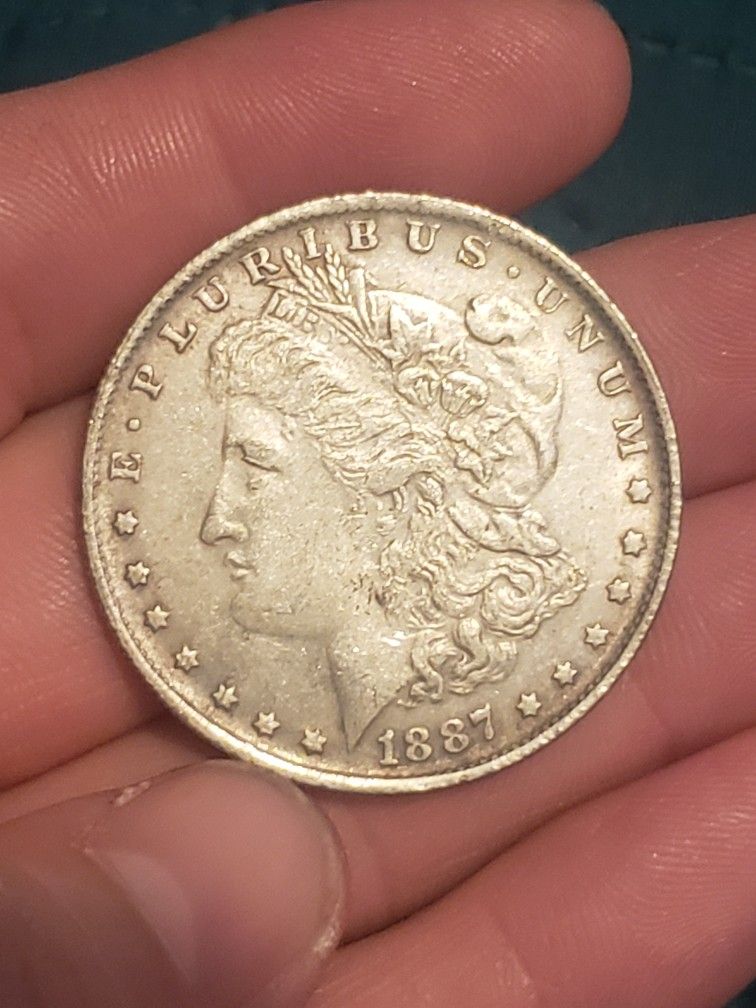 Moneda De Plata