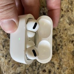 Apple AirPods Pro