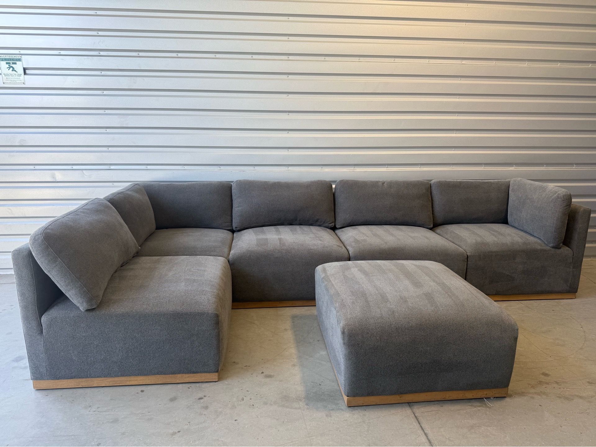 Herndon Murphy Fabric Modular Sectional with Ottoman DELIVERY AVAILABLE 🚚