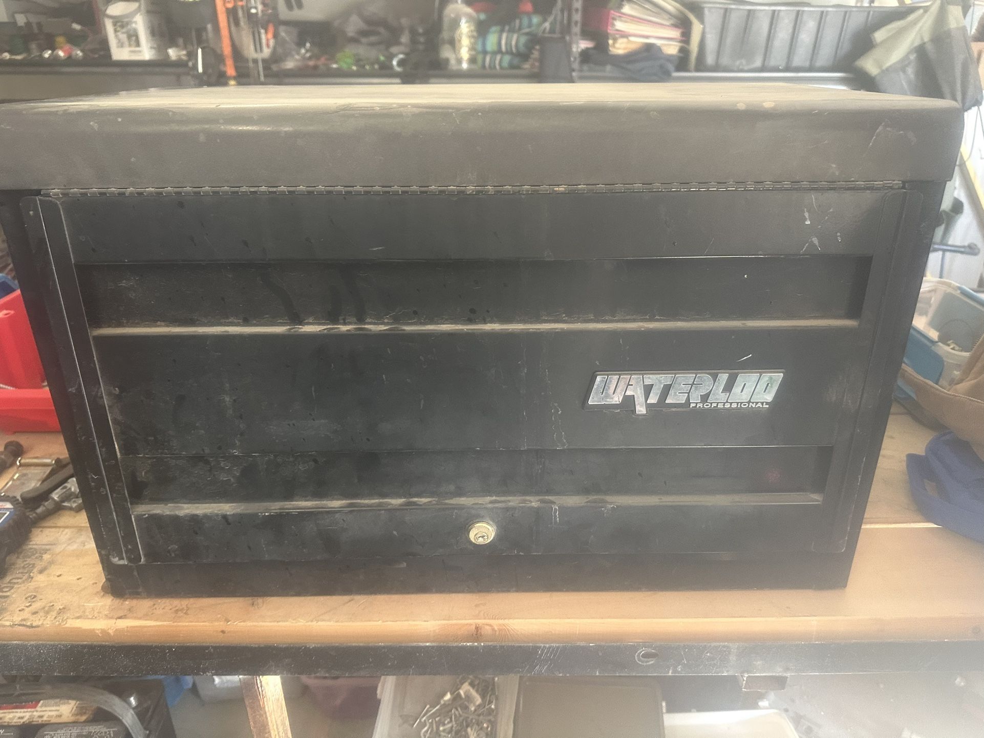 Waterloo Lockable Tool Box