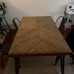 Dinning table