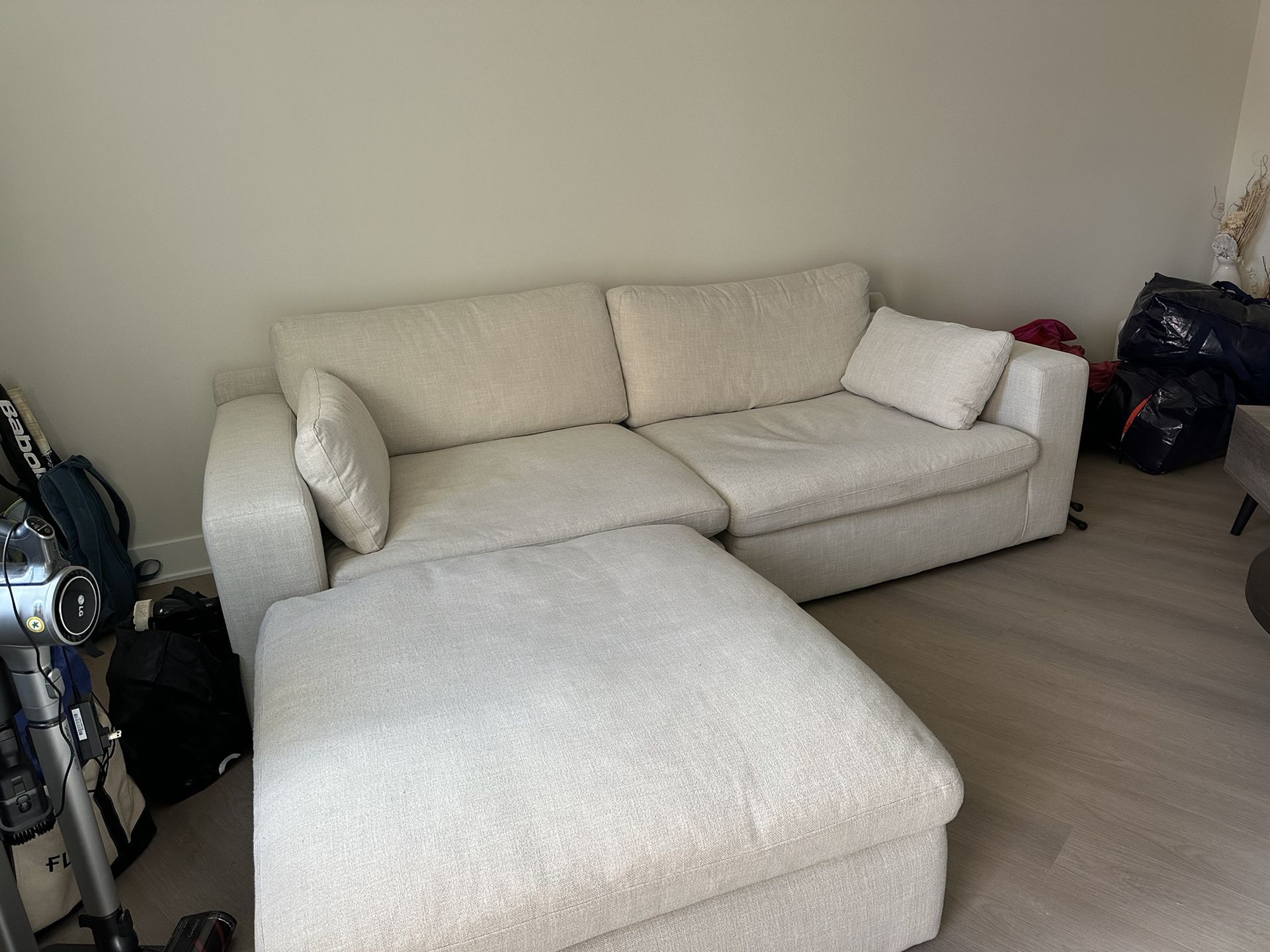 Sectional Couch + Ottoman 