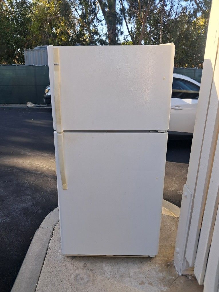Kenmore Fridge