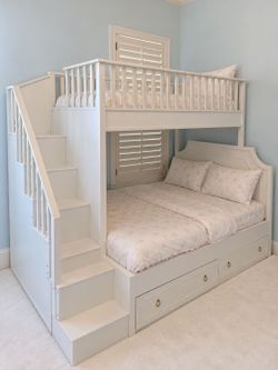 Pottery Barn Kids Ava Regency Twin over Full Stair Bunk Bed, Simply White