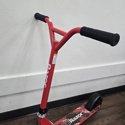 Razor RDS All Terrain Dirt Scooter with Rugged 60 Psi Tires