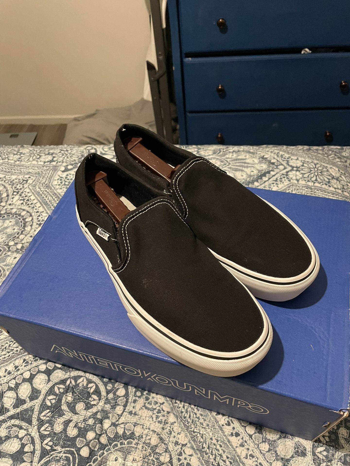 Vans Womens Asher 721356 Black Casual Shoes Sneakers / Size 8.5