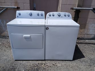 Washer And Dryer Set Both Are In Good Working Condition ( Se Habla Español
