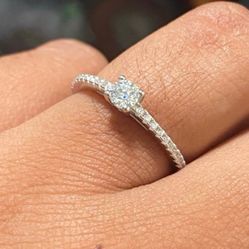 Diamond Moissanite Ring 925 Sz 7 Or 8