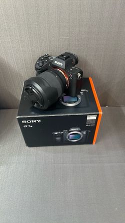 Sony Alpha A7iii Camera Body kit with 28-70mm Camera lens