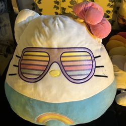 Giant Hello Kitty Squish mellow 