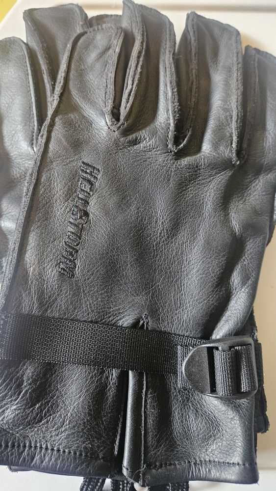 Hellstorm Blackhawk Gloves