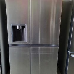 LG Side By Side Refrigerator 27 Cubic Feet
