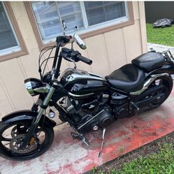 For Sale Yamaha Raider 2009