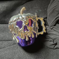 Purple & Silver Poison Apple 