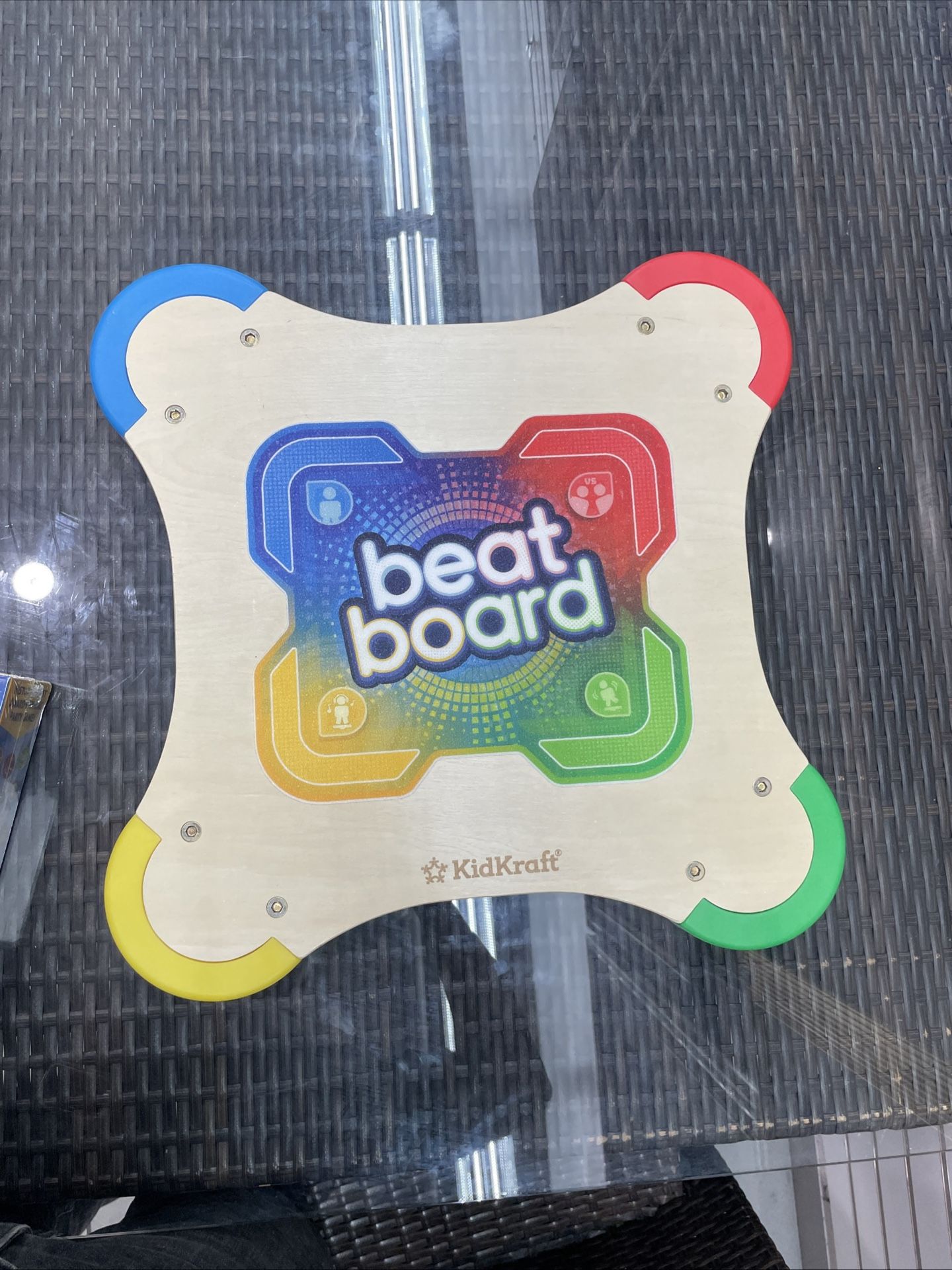Kidkraft Beat Board Games Solo Mission, Head-to-Head, Balance Mode and DJ