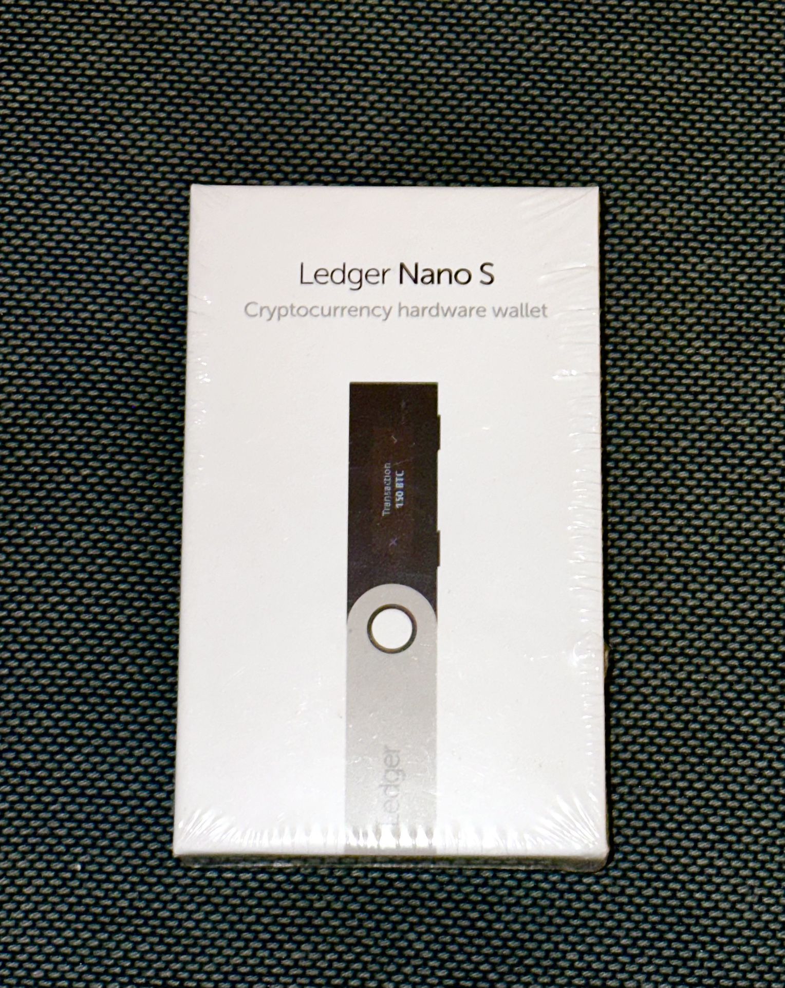 Ledger Nano S Plus Crypto Hardware Wallet (Matte Black) Safeguard Your  Crypto, NFTs and Tokens