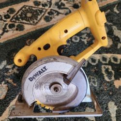 DeWalt DW936 18V Circular 5-3/8" Trim Saw Tool