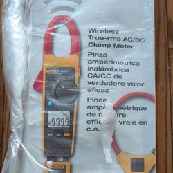 Fluke 376 FC Multimeter/Clamp Meter