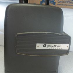 VINTAGE BELL & HOWELL AUTOLOAD PROJECTOR ANTIQUE $50