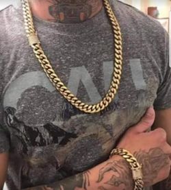 Diamond Lock Cuban Link Set 14K Gold Plated Doesn't Loses Color