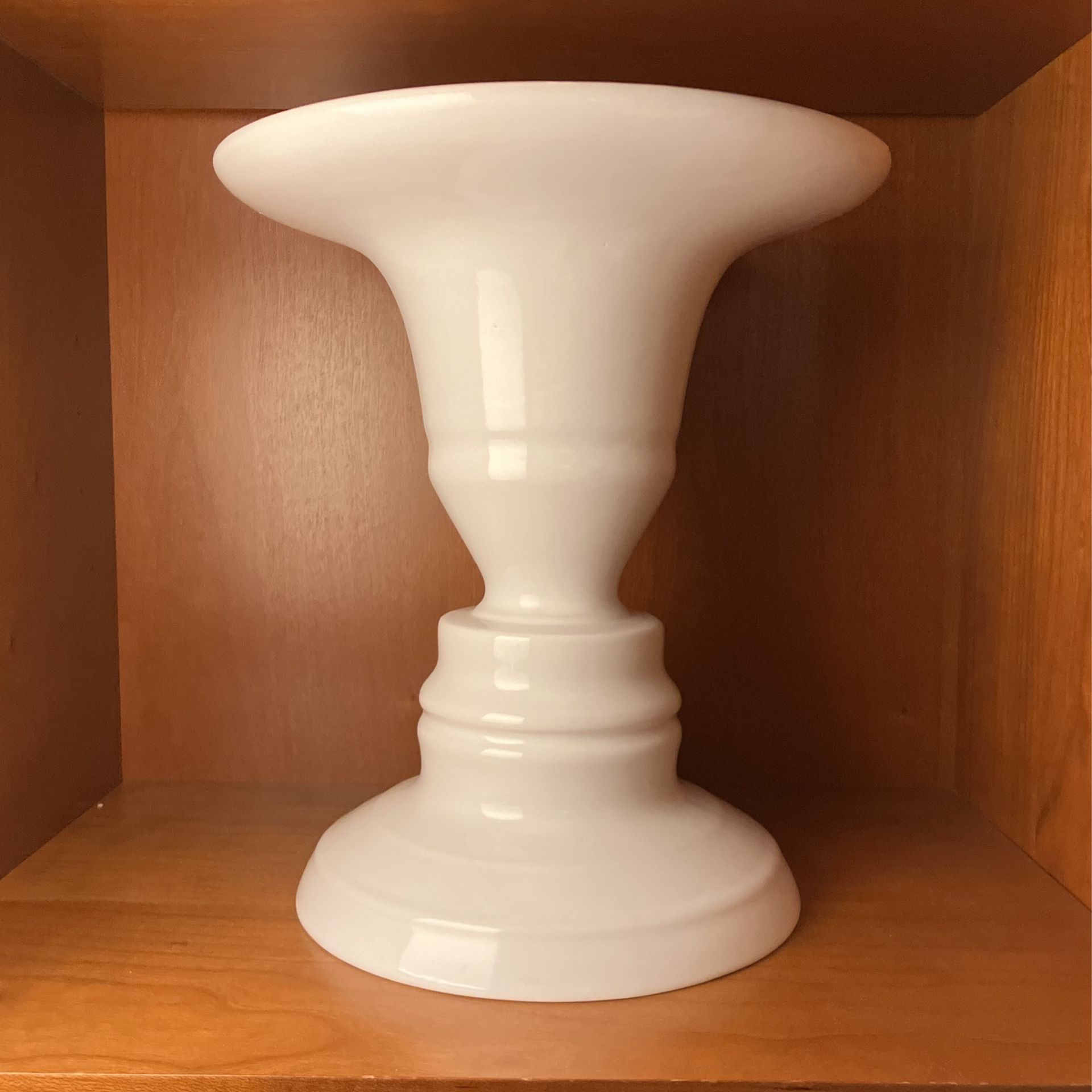 Optical Illusion Vase