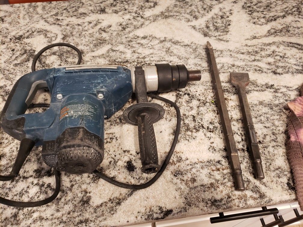 Bosch 11247 Rotary Chipping Hammer Drill for Sale in Dunedin, FL OfferUp