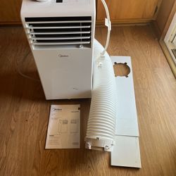 Portable AC Unit (Very Good Newer Condition) 