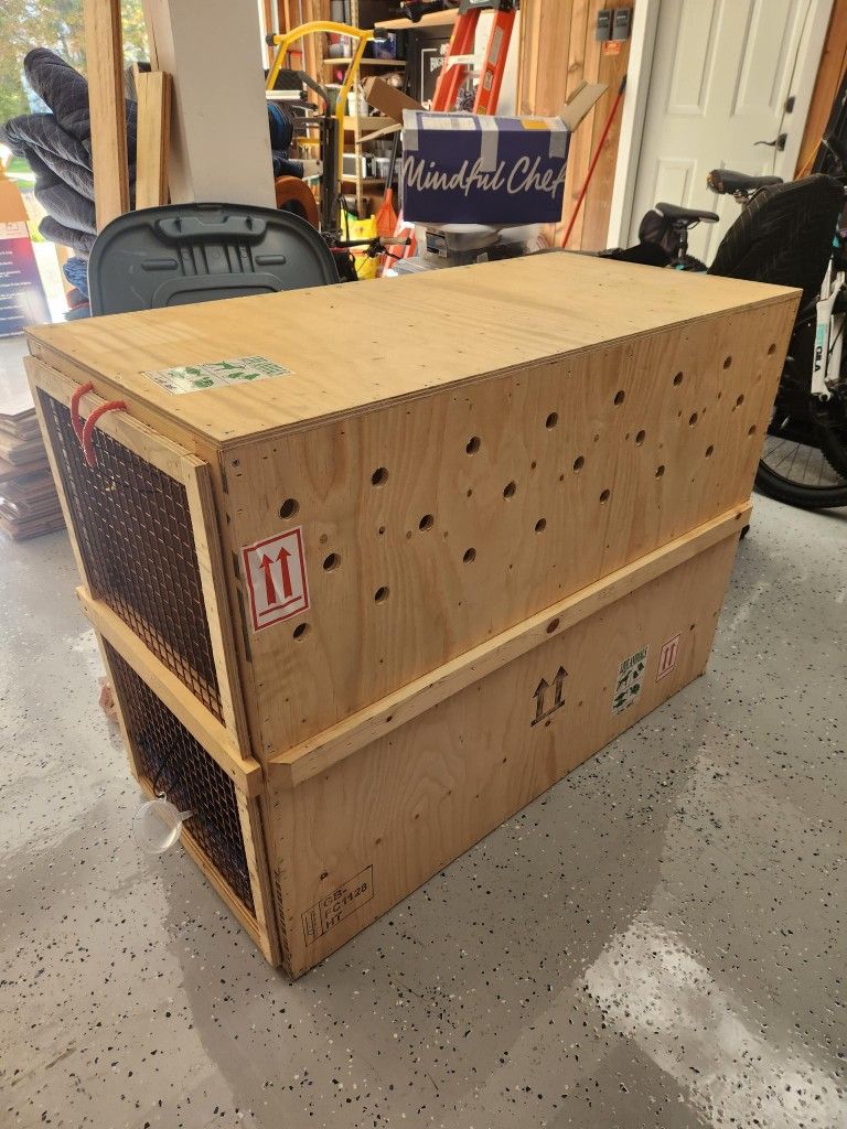 Dog Kennel Shipping Crate 