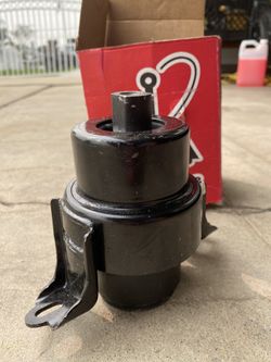 2000 Toyota Camry Motor Mount